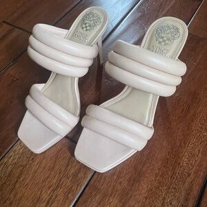 Vince Camuto nude heels New